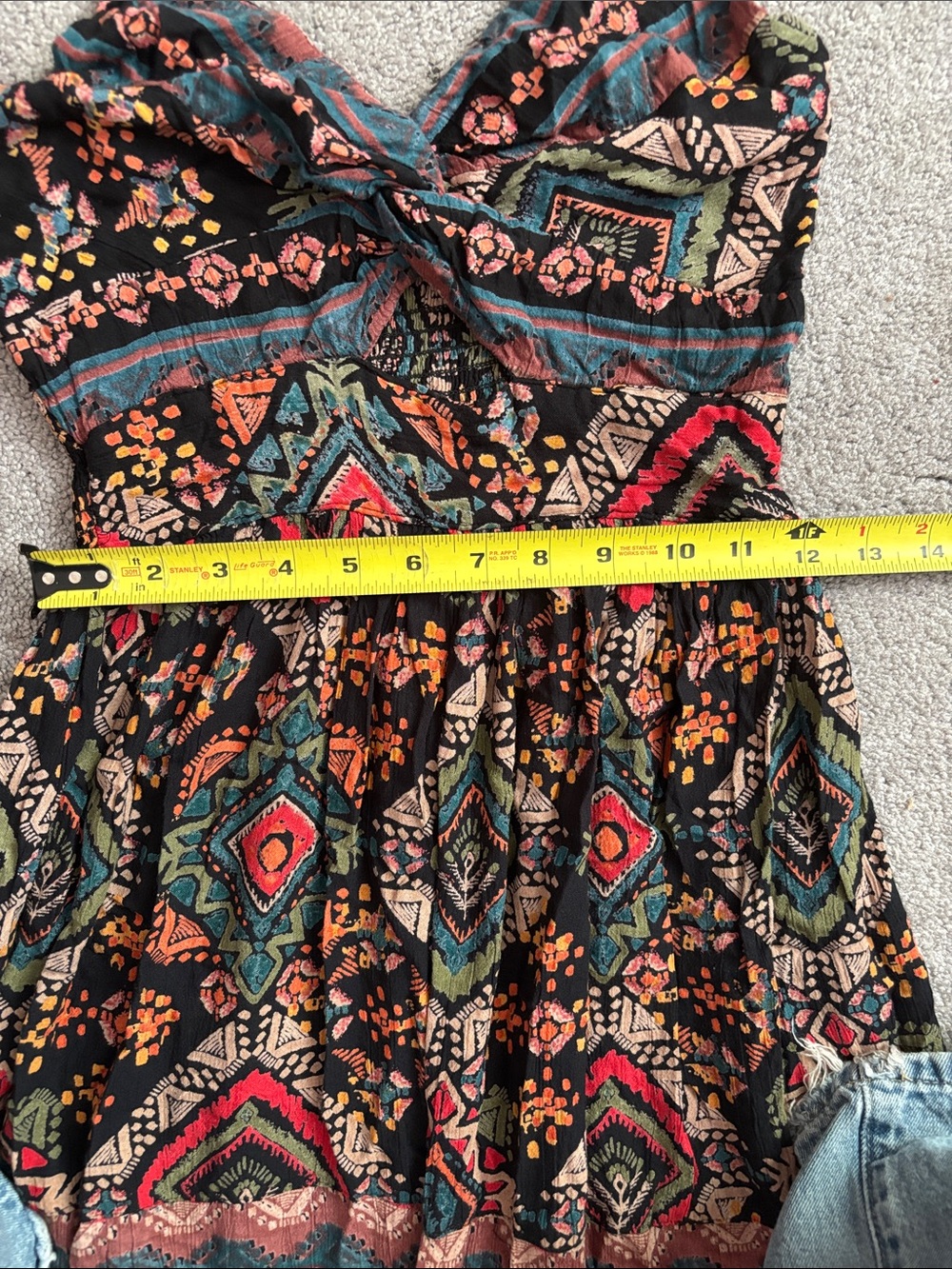 ANGIE Geometric Boho Maxi Dress Size M Cutout Front Smocked Back - Picture 11 of 12